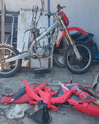 RICAMBI CRF 450 DAL 2002 IN POI