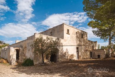 Masseria pugliese risalente all'800