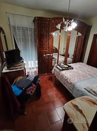 Stanza da Letto Completa in Radica di Noce con Ins