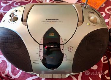 Compact Radio Cd Cassette GRUNDIG anni 90.