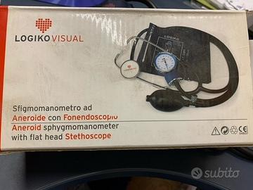 Sfigmomanometro manuale