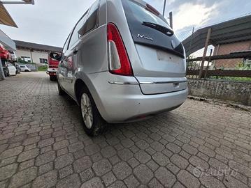 FANALINO POST. SINISTRO LANCIA MUSA 350 2012