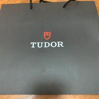 Borsa TUDOR in carta