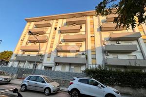 4 LOCALI A PALERMO