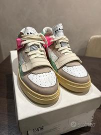 Scarpe RUN OF NUOMERO 40 come nuove