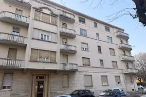 Appartamento di 100 m² con 3 locali a Vercelli