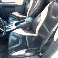 Volvo XC60 r-design automatico 