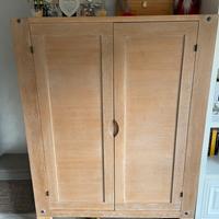 Credenza massiccia articianale pezzo unico