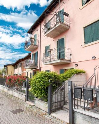 Appartamento di 90 m² con 3 locali e box auto a Sa