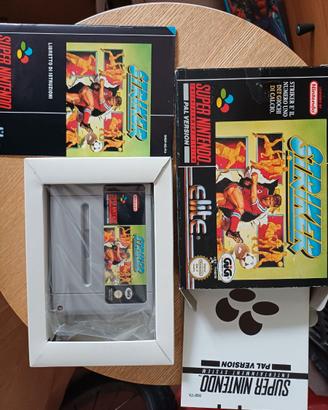Gioco per Super Nintendo Striker in versione PAL.