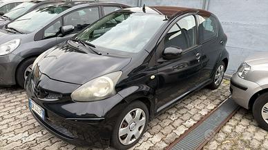 Toyota Aygo 5p neopatentati 