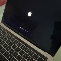 MacBook Pro 13” (2018) – Intel Core i7 – Touch Bar