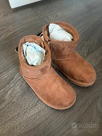 Stivaletti Primark 27