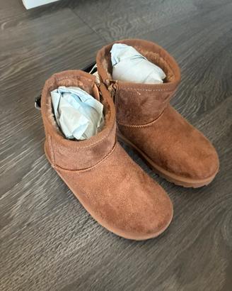 Stivaletti Primark 27