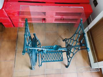 tavolini in ferro e vetro