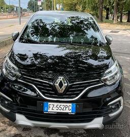 RENAULT Captur 2ª serie - 2019