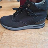 Scarpe ortopediche nere Fisioduna tg 44, mai usate