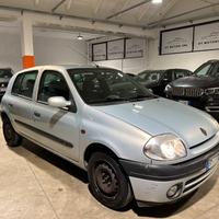 Renault Clio 1.2 BENZINA - DISTRIBUZIONE FATTA A 2