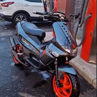 Runner 125/172