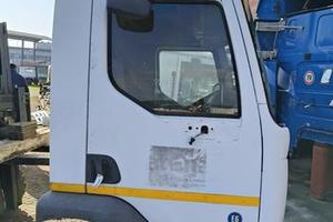 Cabina Renault Midlum DCi 220, usata