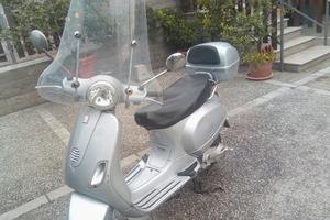 Vespa  150 LX 2005