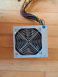 Alimentatore 650W