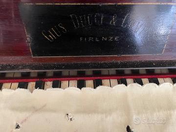 Pianoforte verticale vintage Gius. Ducci & C.