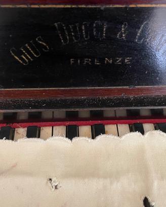 Pianoforte verticale vintage Gius. Ducci & C.