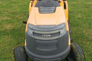 Trattorino rasaerba stiga estate 2084