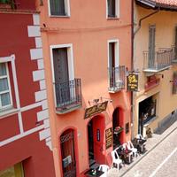 Muri e arredi - licenza libera- no spese condomini