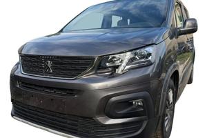 PEUGEOT Rifter BlueHDi 100 S&S Allure