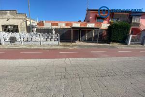 Ampio Locale in centro a Papozze