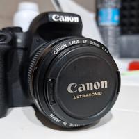 Canon 800d due obiettivi