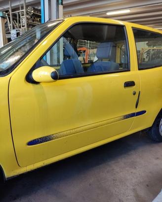 Porta anteriore sx nuda FIAT SEICENTO del 1999