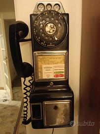 Telefono a gettoni americano vintage originale