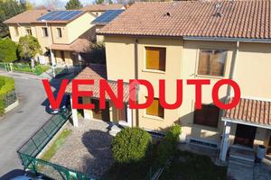 PORZIONE DI BIFAMILIARE A BARZANÒ