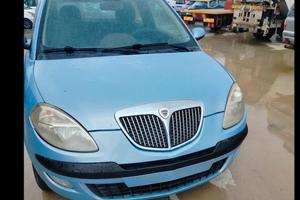 Lancia Ypsilon 1.2 16V Argento