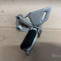 Supporto pedana sinistra Benelli BN 251 2017-2020