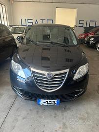 Lancia Ypsilon 1.2 benz ok neopatentati