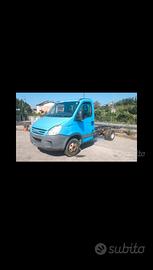 IVECO 35C11 anno  2011 a telaio passo 3450