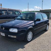 VOLKSWAGEN Golf 1.6 3 porte GT Special