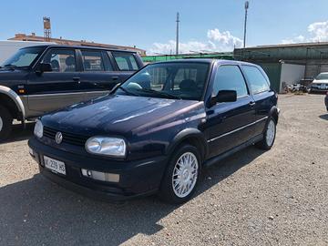 VOLKSWAGEN Golf 1.6 3 porte GT Special