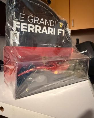 Ferrari F1-75 Charles Leclerc 2022 1:24 Centauria