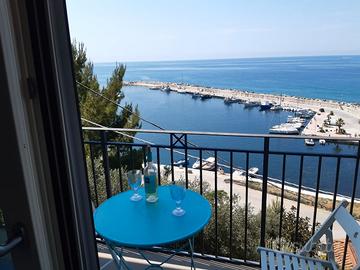 Sul mare,disponibile dal 27 Agosto,8 posti Acciaro