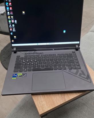 Asus rog strix g16 i9 rtx 4070 16gb ram espandibil