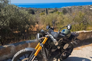 Triumph Scrambler 400X settembre 2025