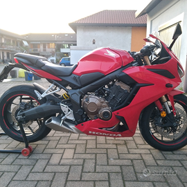 Honda Cbr 650 r