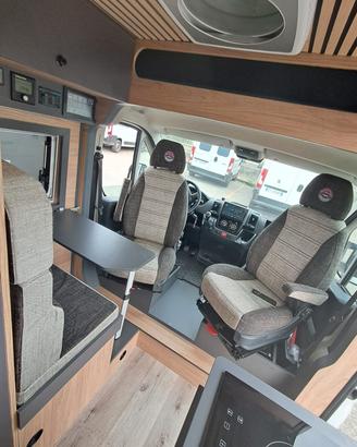 FURGONE ALLESTIMENTO MINNESOTA