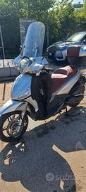 BEVERLY 350 SPORT TOURING i.e. con ABS e ASR