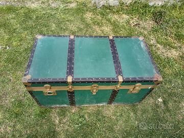 Baule vintage in legno